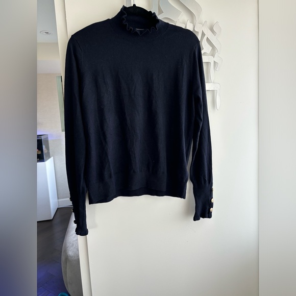 H&M high neck sweater with gold buttons - Picture 2 of 5